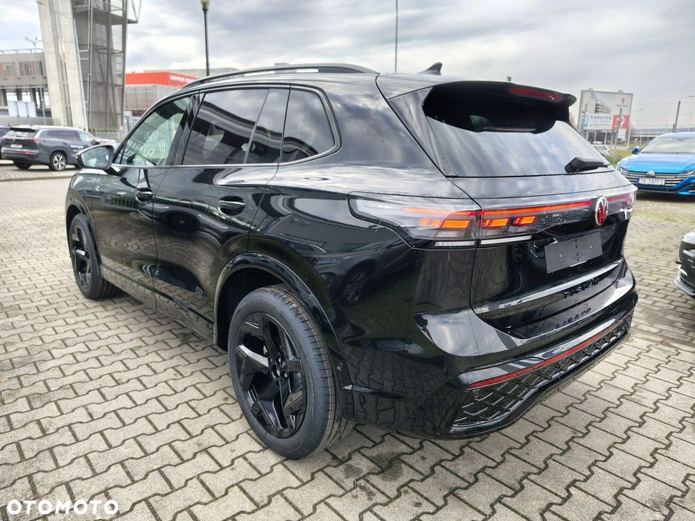 Volkswagen Tiguan - 5