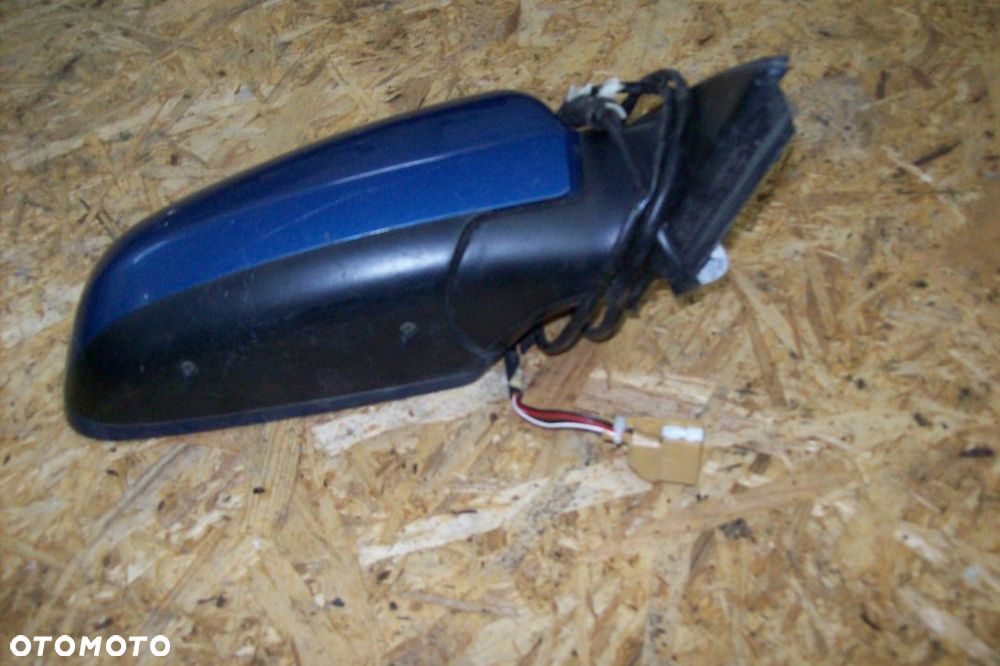 LUSTERKO PRAWE AUDI A4 B6/5PINÓW - 3