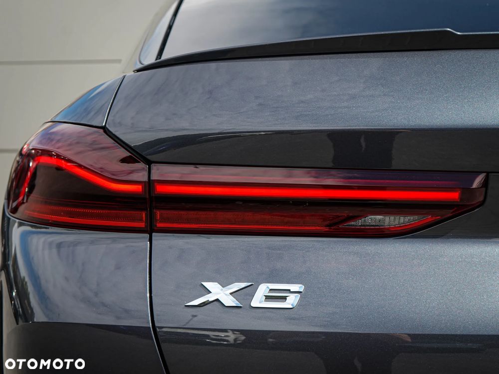 BMW X6 xDrive30d - 14