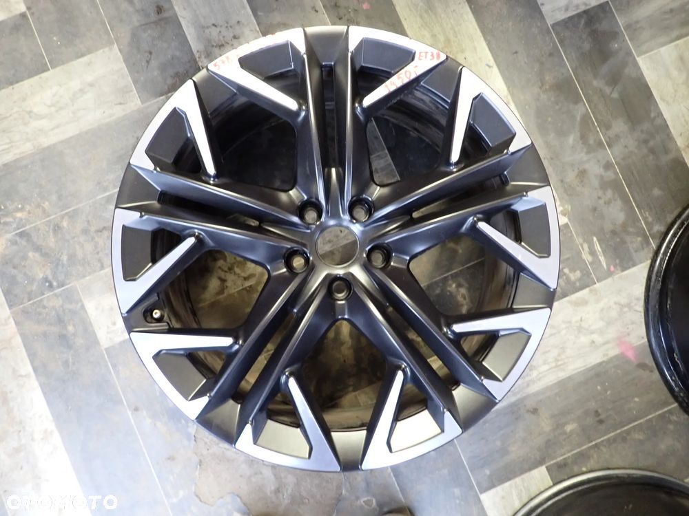 SEAT FELGA 20' ET38 5E3601025H - 1