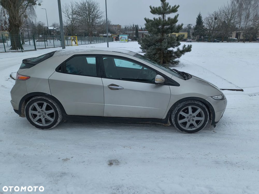 Honda Civic 1.8 Sport - 4