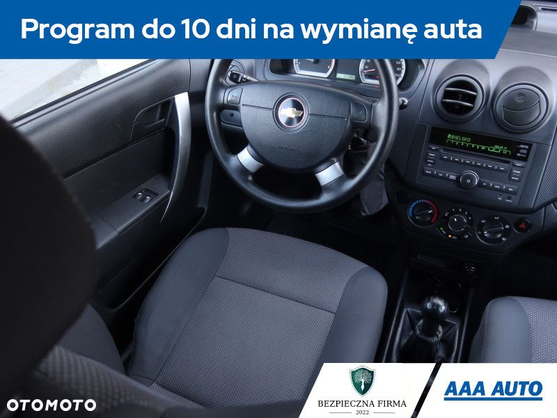 Chevrolet Aveo - 8