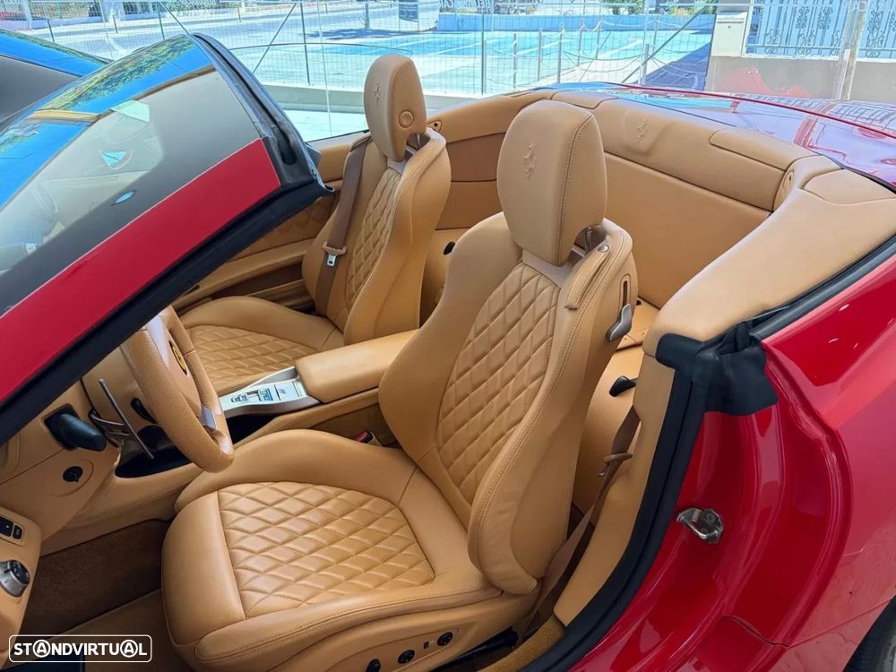 Ferrari California - 15