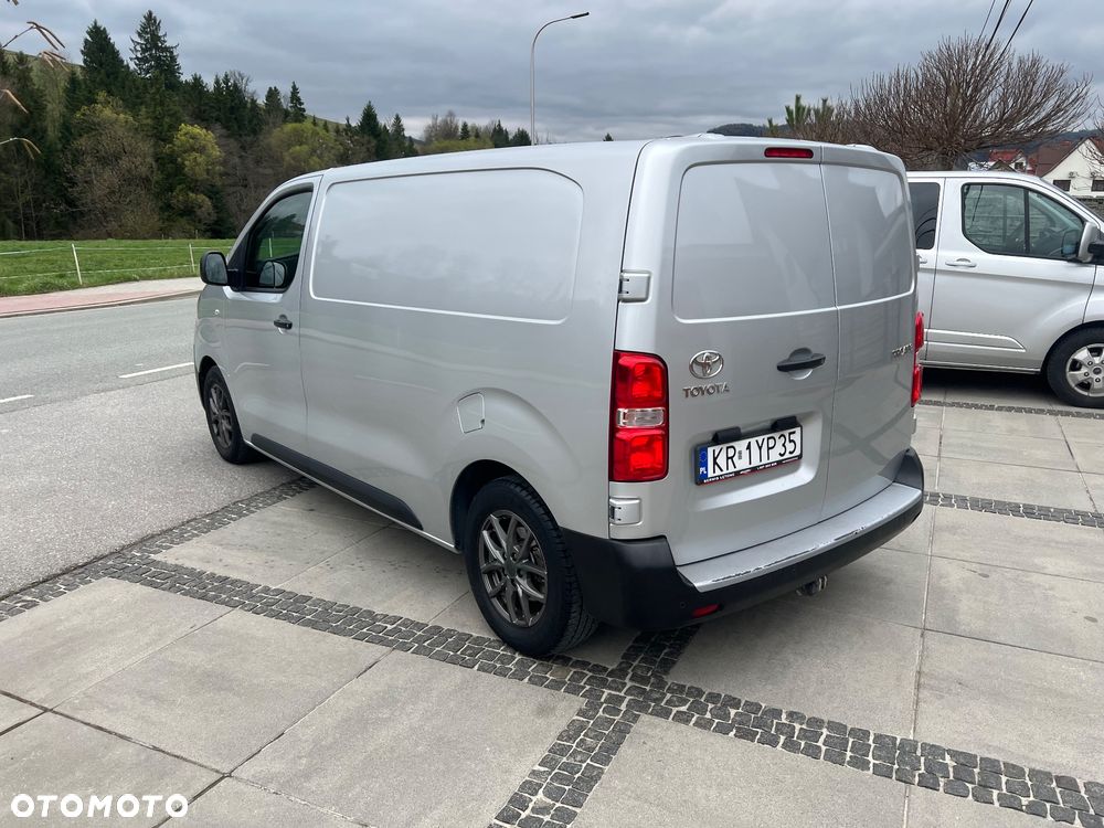 Toyota Proace - 7