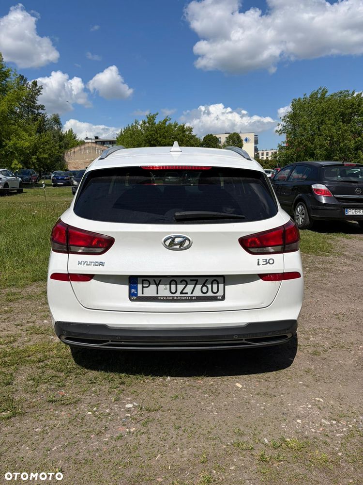 Hyundai i30 1.5 DPI Smart - 19