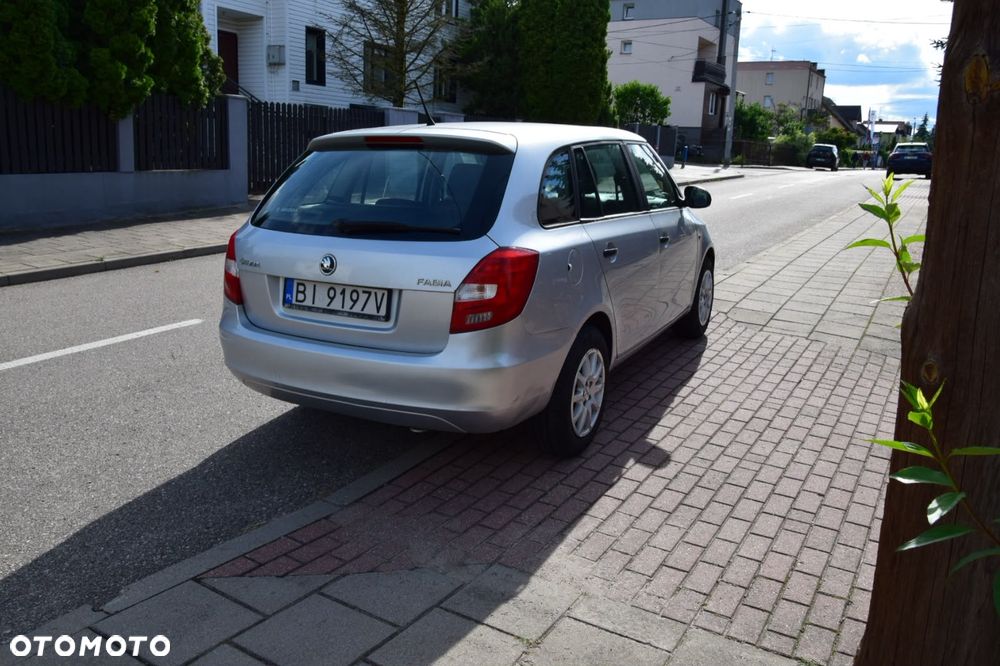 Skoda Fabia 1.6 TDI DPF Active Plus - 9