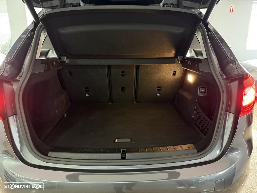 BMW 216 Active Tourer d Line Luxury Auto — fotografia 25