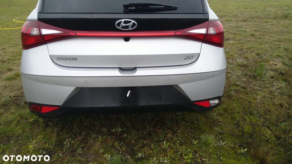 HYUNDAI I20 klapa bagażnika 21 r. - 1