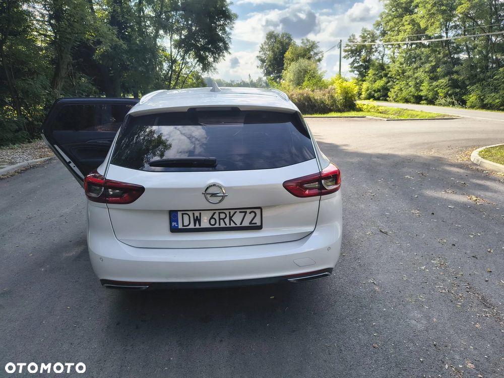 Opel Insignia - 2