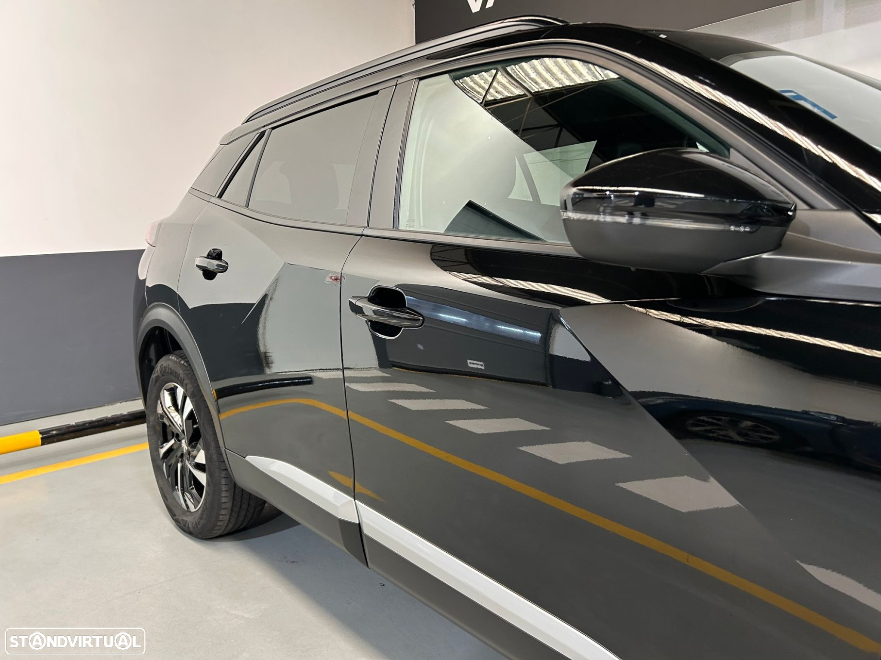 Peugeot 2008 1.2 PureTech Allure Pack - 11