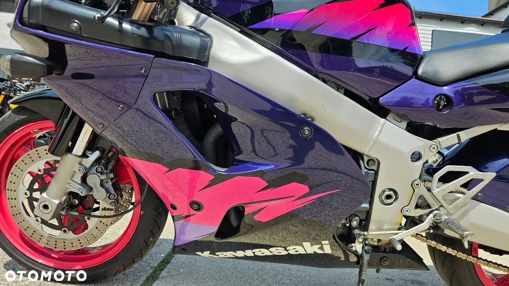 Kawasaki ZXR - 16