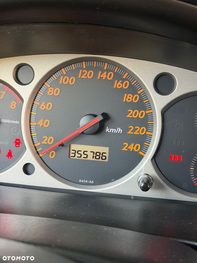 Honda Stream 2.0i ES - 18