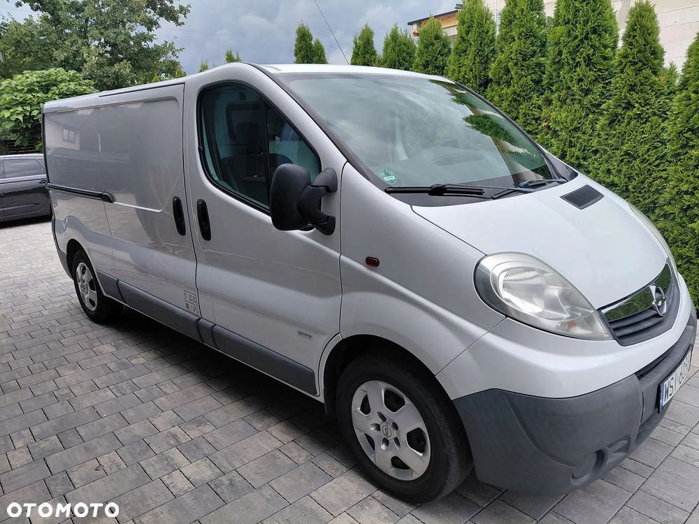 Opel Vivaro Trafic 2012 - 8