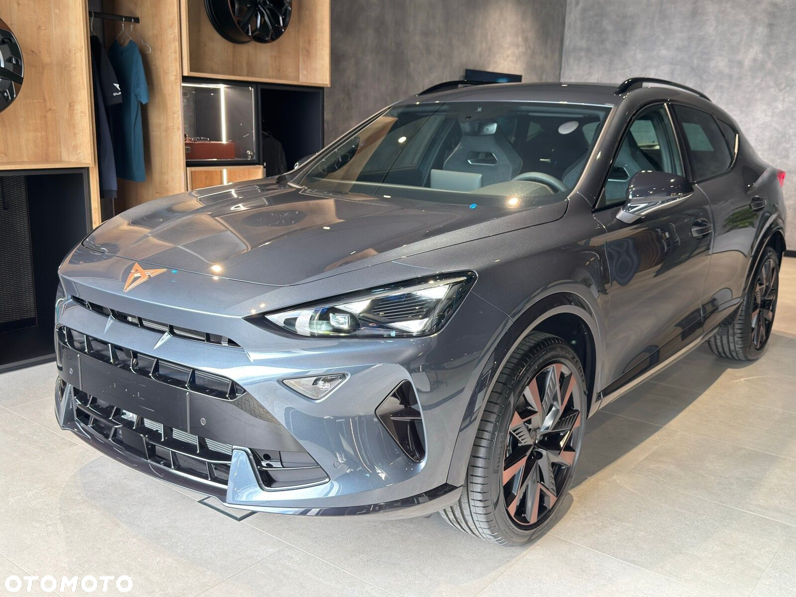 Cupra Formentor 1.5 eTSI mHEV DSG - 2