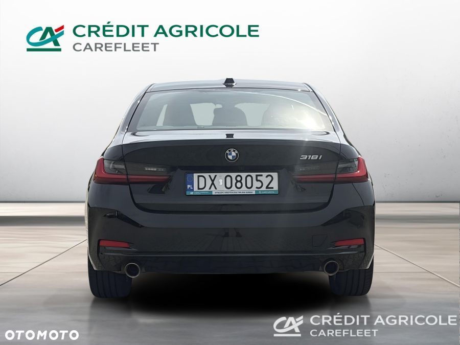 BMW Seria 3 318i - 5