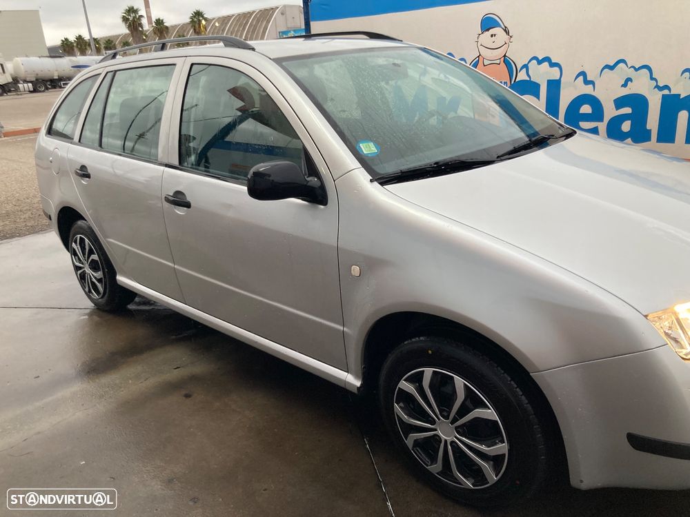 Skoda Fabia Break 1.2 Comfort - 2