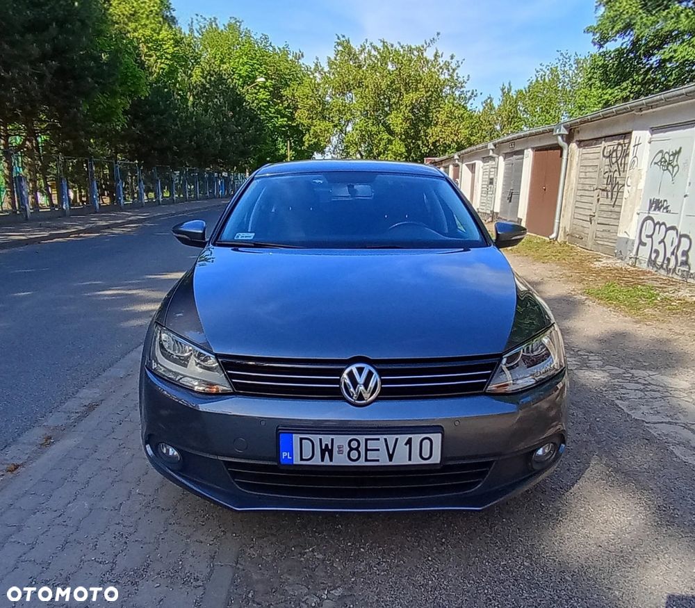 Volkswagen Jetta 1.4 TSI Comfortline - 3