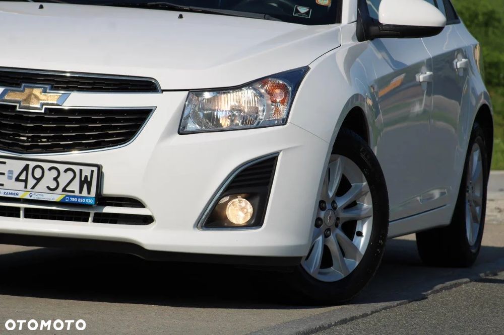 Chevrolet Cruze 1.8 LT - 31