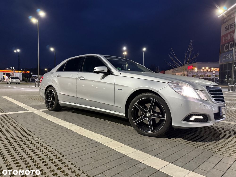 Mercedes-Benz Klasa E 350 CDI BlueEff Avantgarde - 1