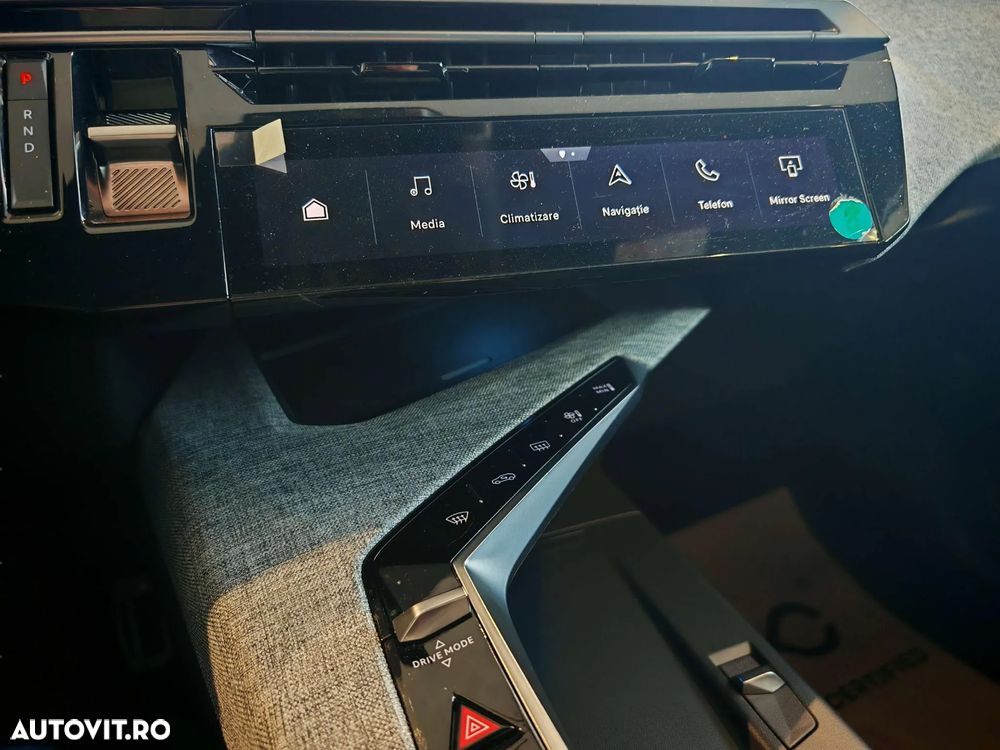 Peugeot 3008 e-3008 73 kWh GT - 28