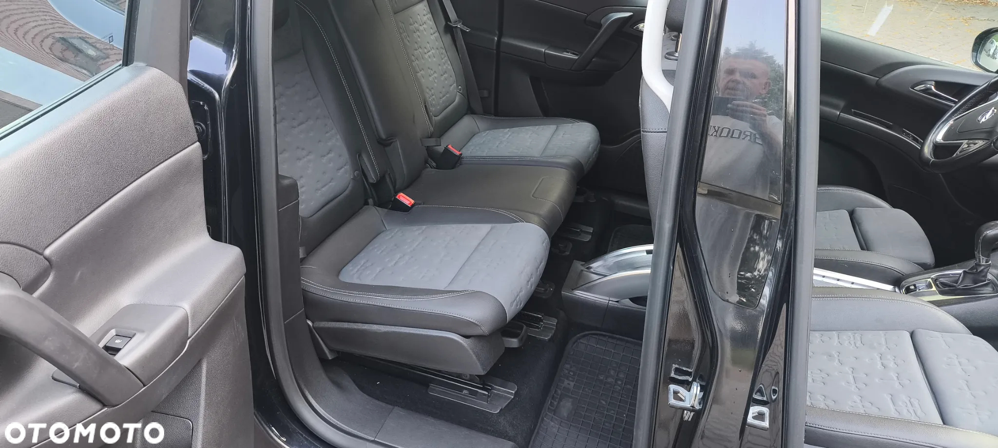 Opel Meriva - 10