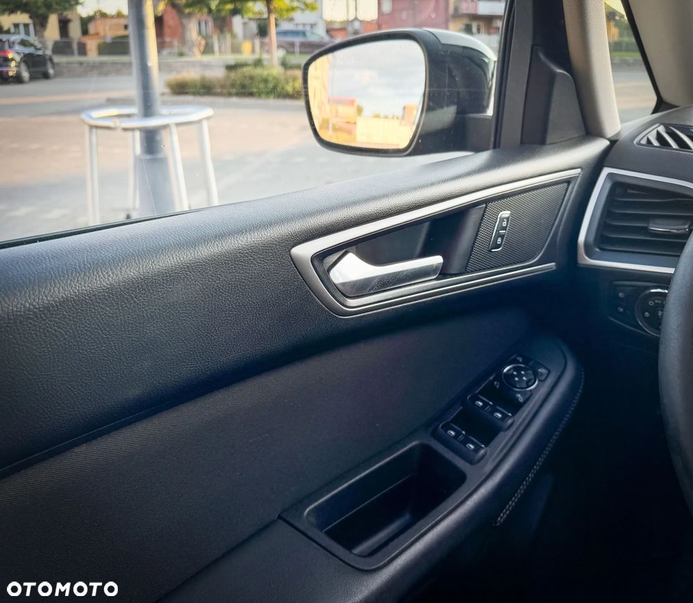 Ford Galaxy 2.0 TDCi Titanium - 25