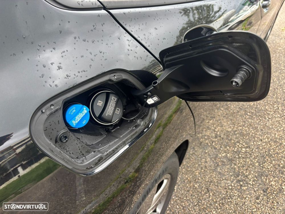 BMW 116 d Advantage Auto - 8