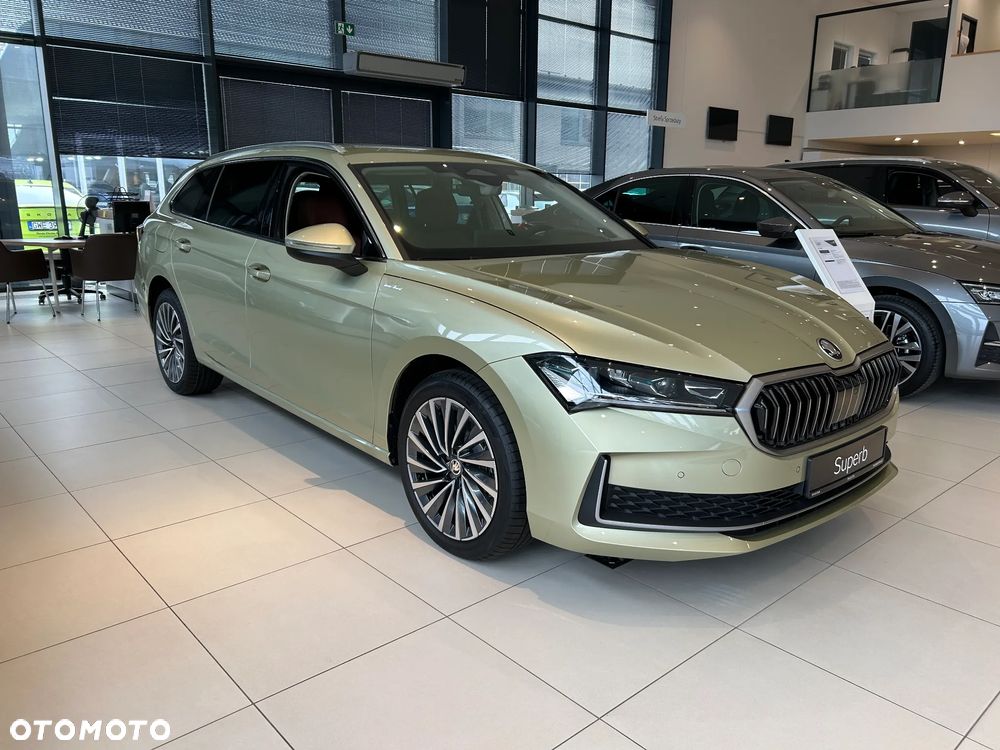 Skoda Superb 2.0 TDI SCR 4x4 L&K DSG - 4