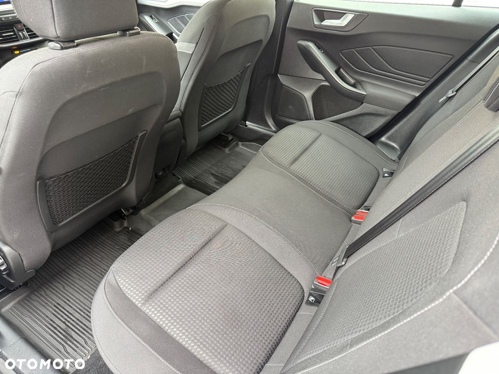 Ford Focus 1.5 EcoBlue Connected - 22