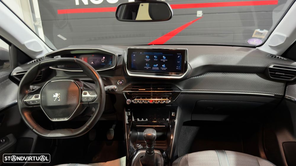 Peugeot 208 PureTech 100 Allure - 15