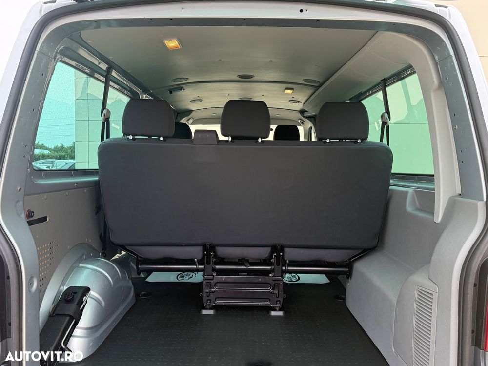 Volkswagen Transporter - 16