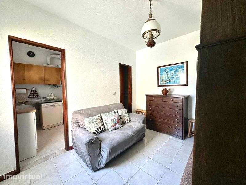 arrendamento de apartamento exclusivamente a professora - Grande imagem: 3/12