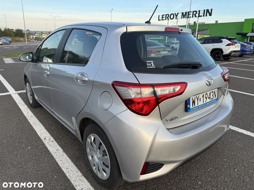 Toyota Yaris - 5