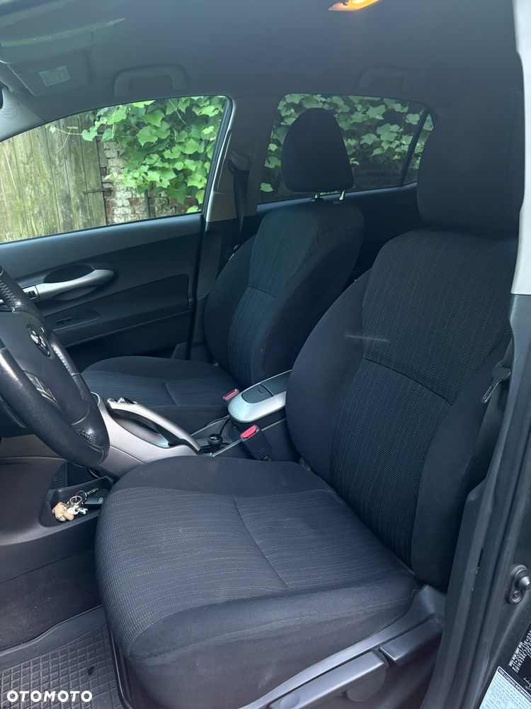 Toyota Auris 1.6 VVT-i Sol - 11