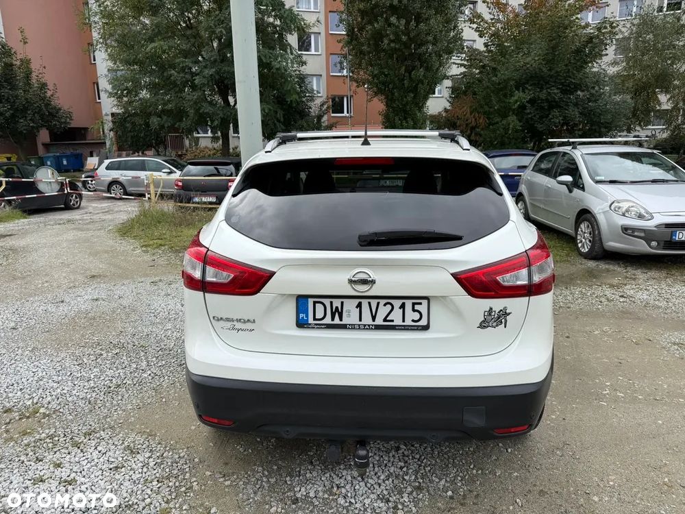 Nissan Qashqai 1.2 DIG-T N-Connecta EU6 - 7