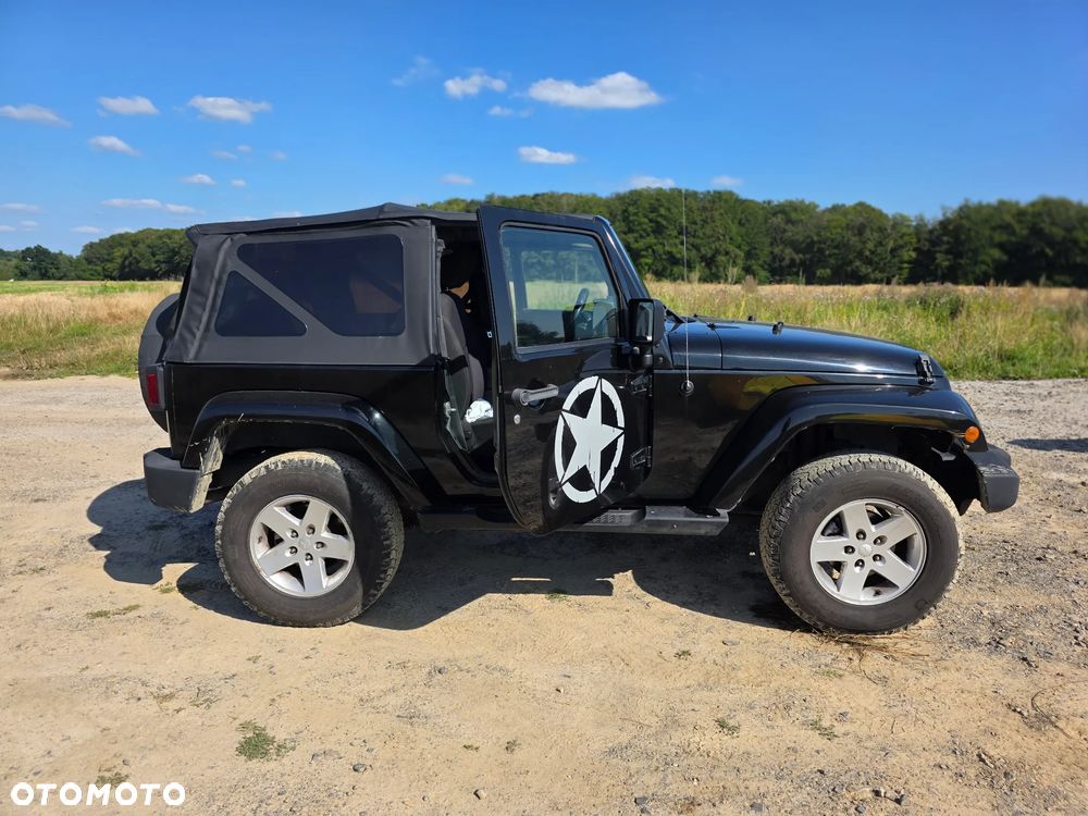 Jeep Wrangler - 4