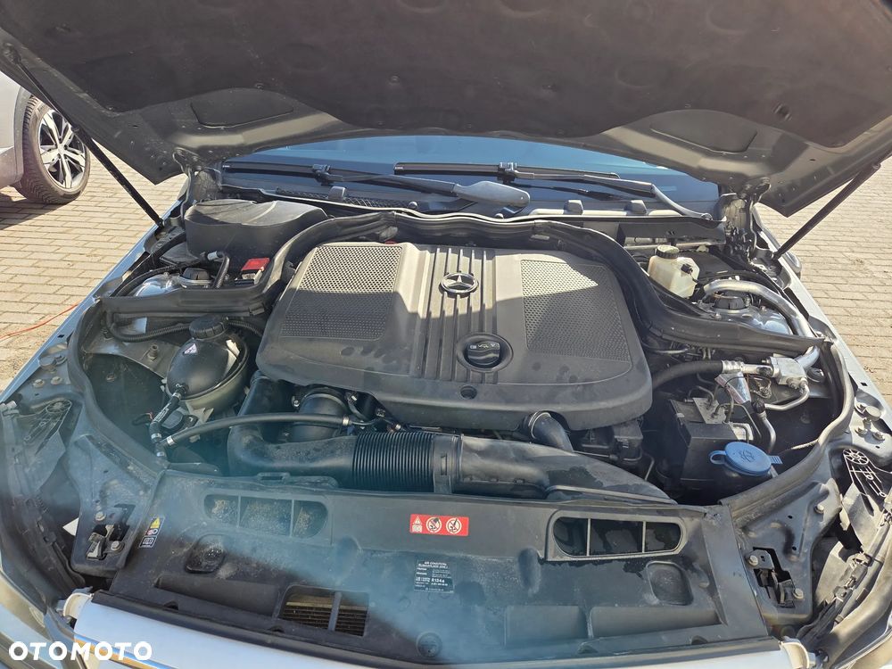 Mercedes-Benz Klasa C 200 CDI DPF (BlueEFFICIENCY) 7G-TRONIC Avantgarde - 12