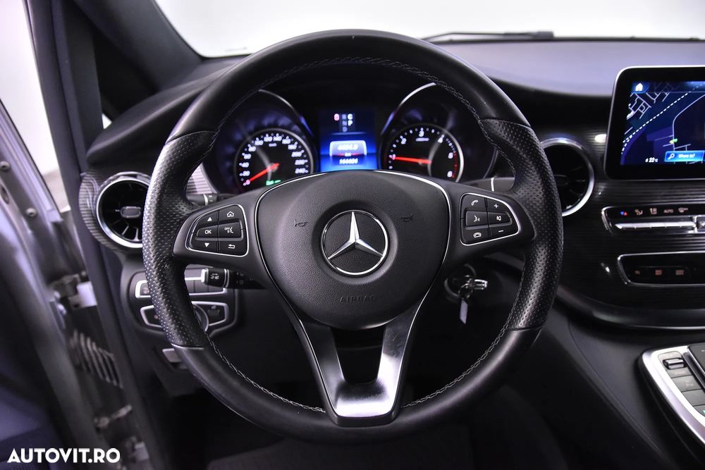 Mercedes-Benz V - 17