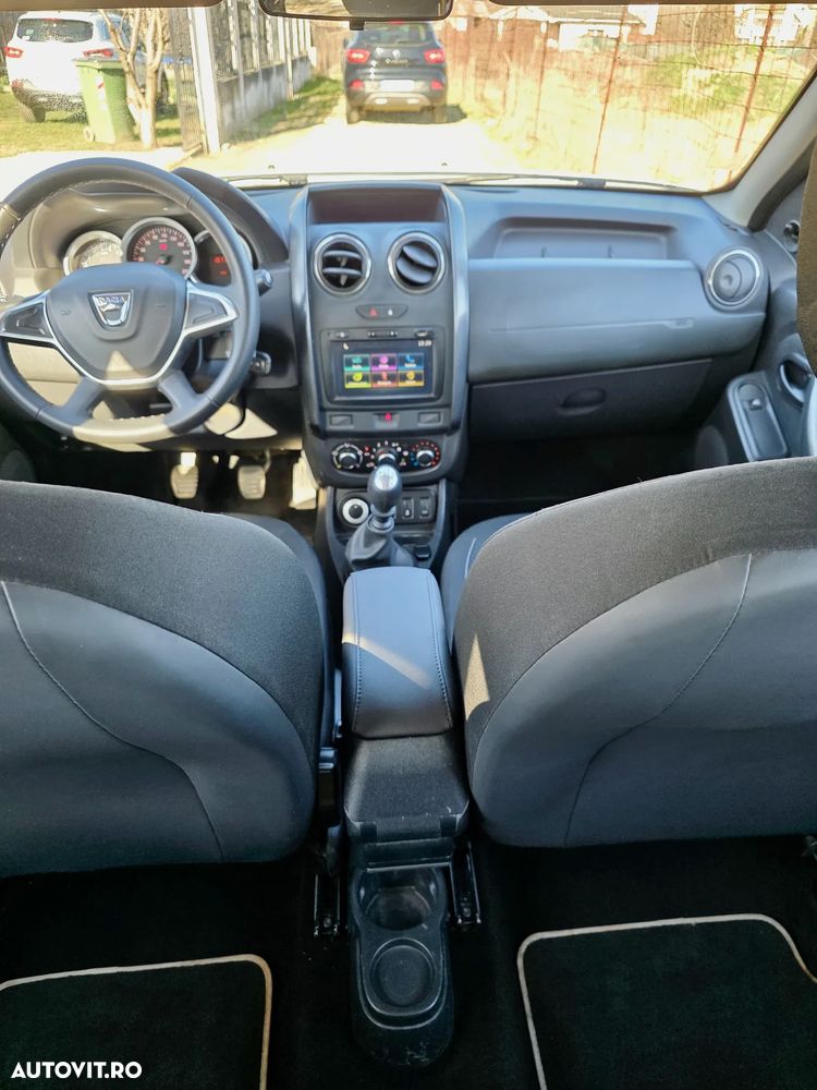Dacia Duster 1.5 dCi 4x4 Prestige - 17