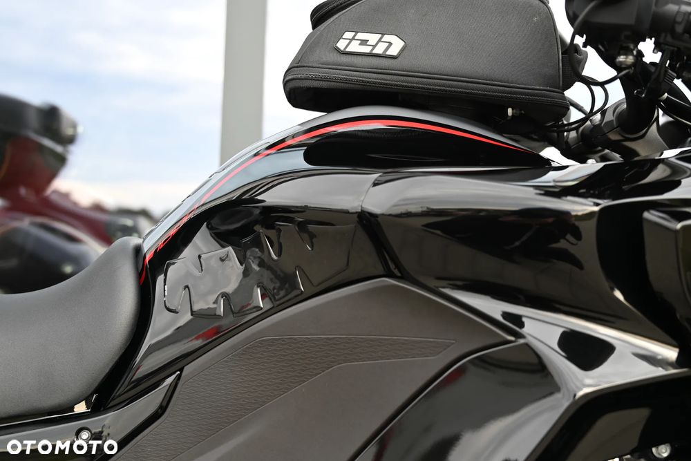 Kawasaki Versys 1000 - 19