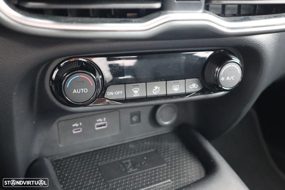 Nissan Juke 1.0 DIG-T N-Connecta DCT - 6