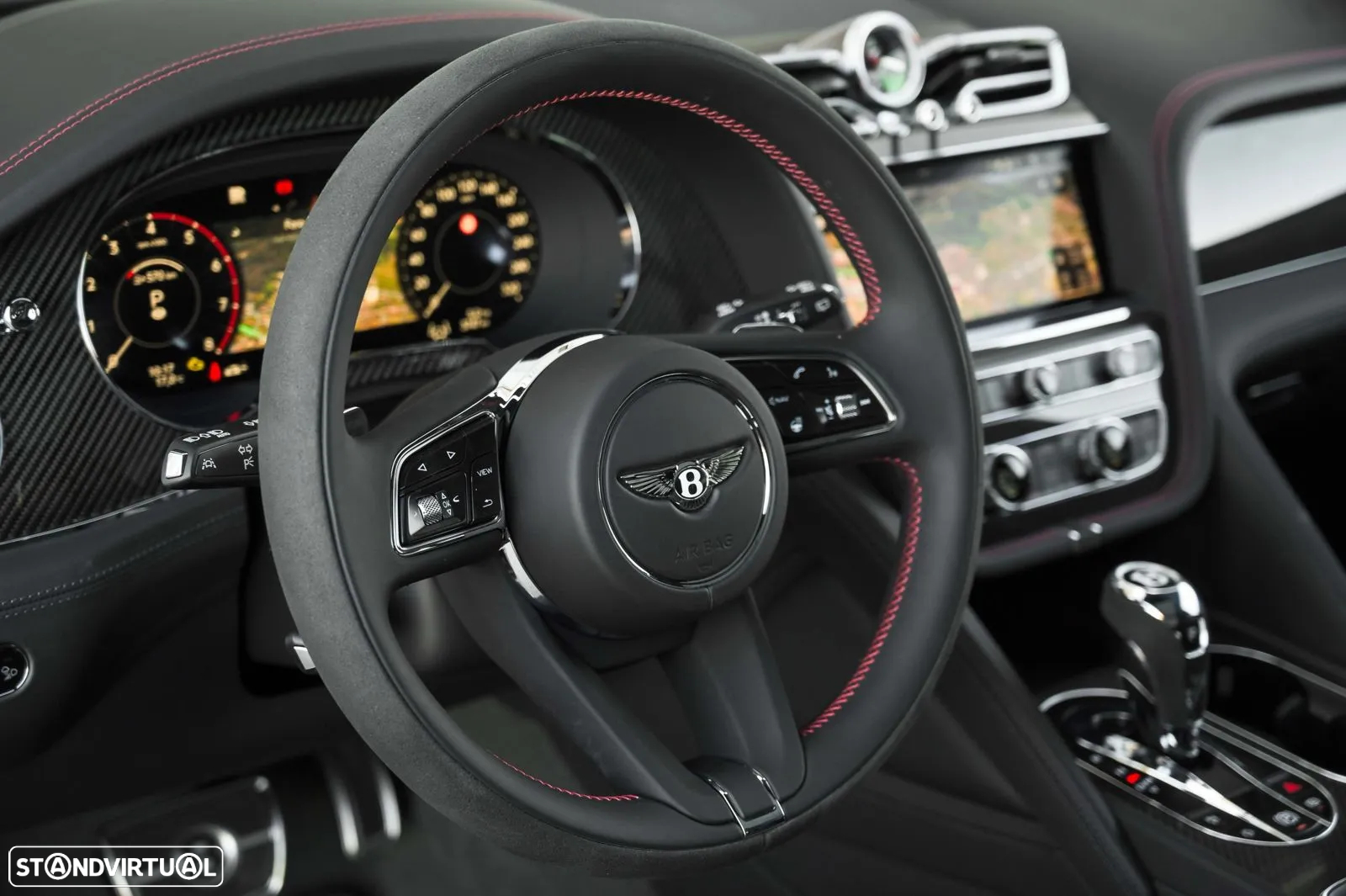 Bentley Bentayga V8 S - 11
