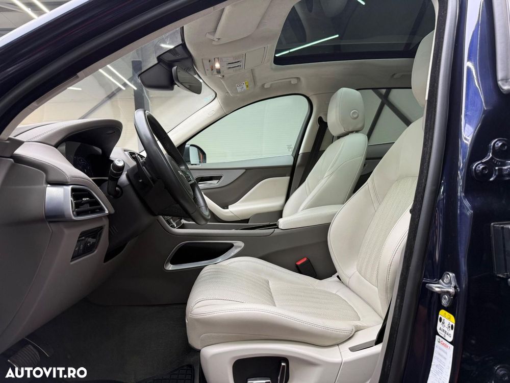 Jaguar F-Pace 30t AWD Prestige - 8