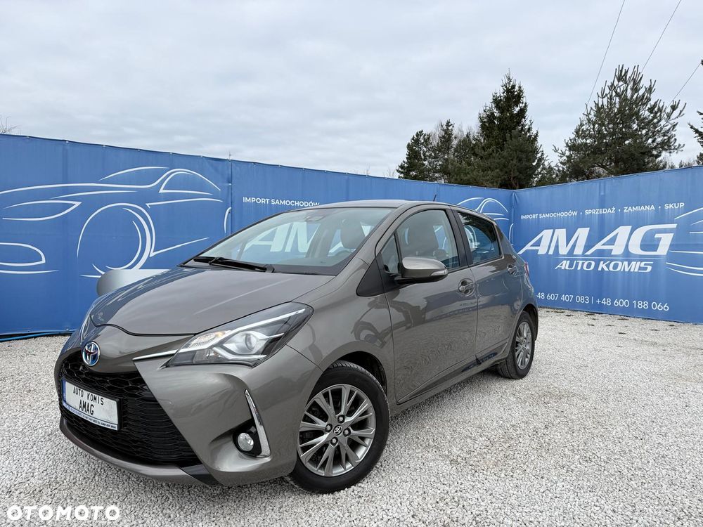 Toyota Yaris Hybrid 100 Active EU6 - 1