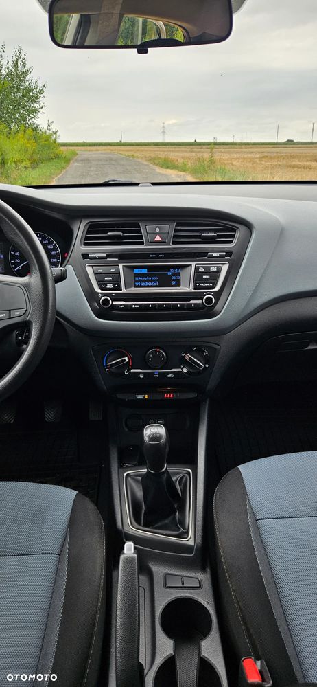 Hyundai i20 - 10