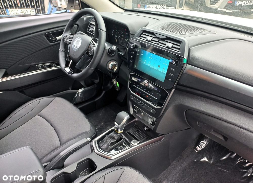 SsangYong/KGM Tivoli - 10