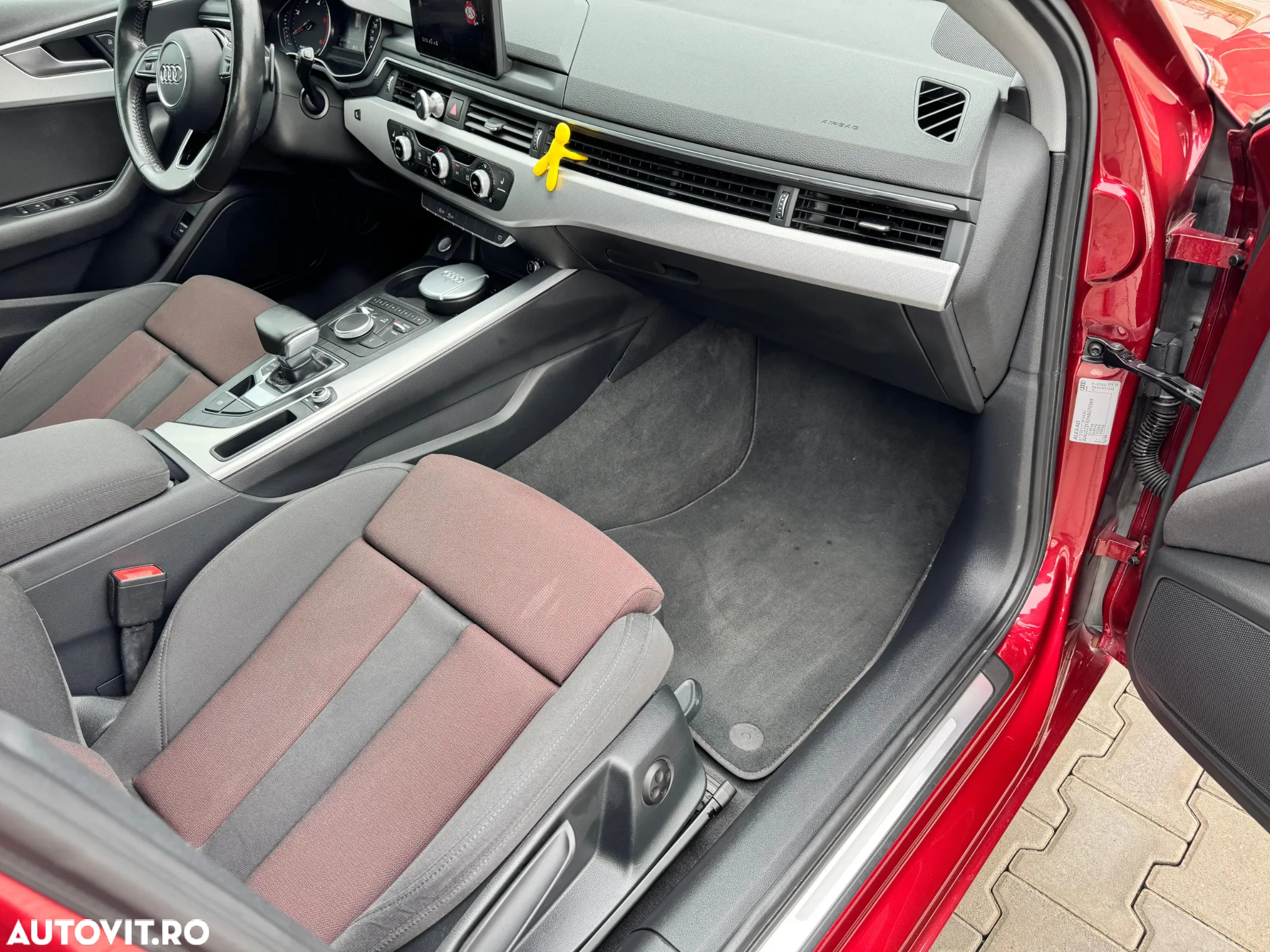 Audi A4 Avant 2.0 TDI S tronic - 10
