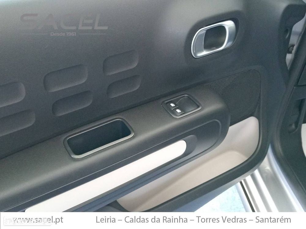 Citroën C3 1.2 PureTech C-Series - 12