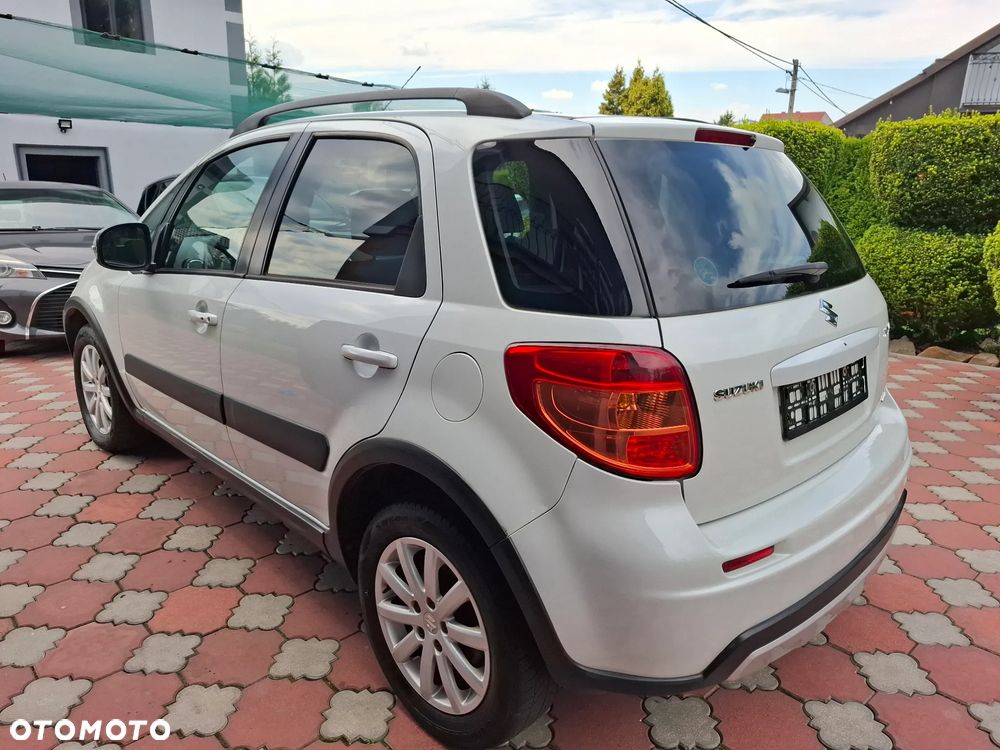 Suzuki SX4 1.6 VVT 4x4 Limited - 10