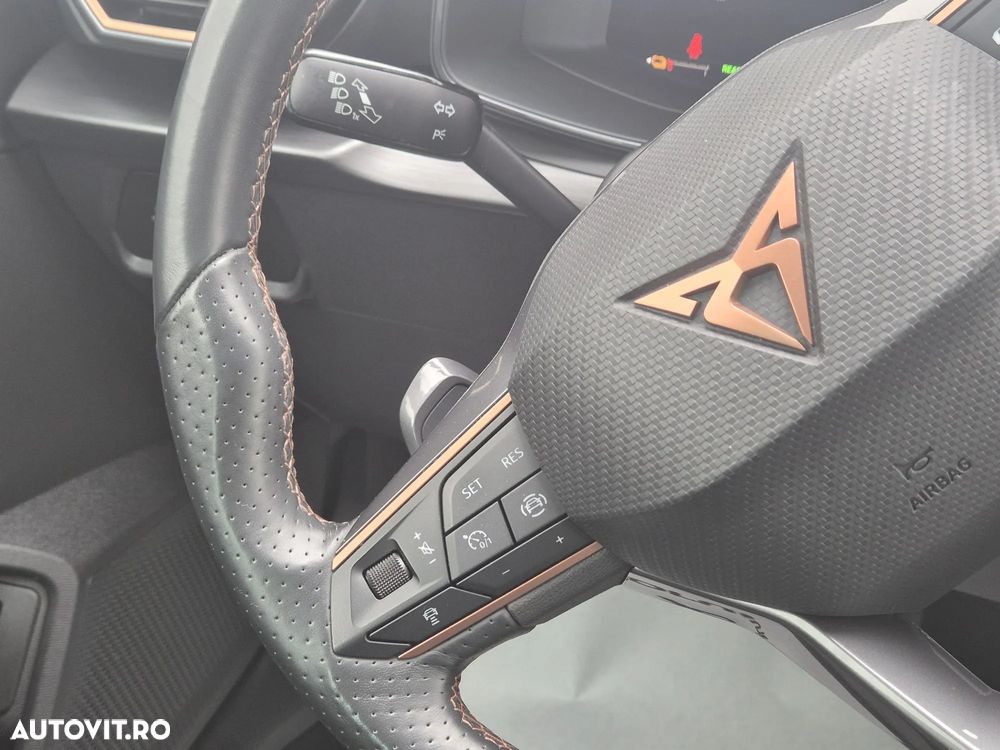 Cupra Formentor 1.4 e-HYBRID DSG - 17
